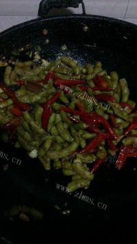 口感不错的香辣毛豆做法图解8)