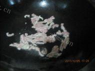肉丝炒芹菜自制做法图解4)