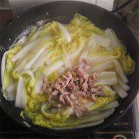 家常菜娃娃菜炒肉做法图解9)