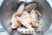 五味俱全的红烧鸡翅做法图解3)