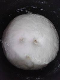 回味无穷的生煎包做法图解8)