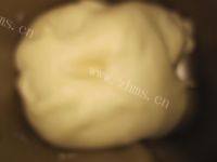 自己做的蜜红豆面包做法图解3)