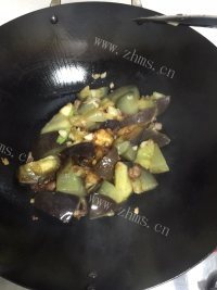家常菜蒜蓉茄子做法图解8)