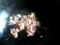 自制炒菜青椒肉片做法图解3)