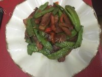 家常菜腊肉炒荷兰豆