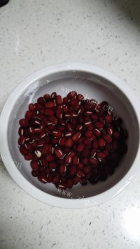 美味红豆山楂米糊做法图解2)