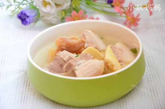 营养丰富的腌笃鲜