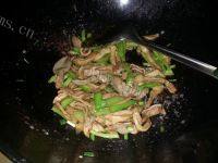 家常菜爆炒猪肚