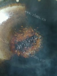 喷香的老干妈炒凉粉做法图解2)