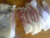 好吃的蒸腊肉做法图解1)