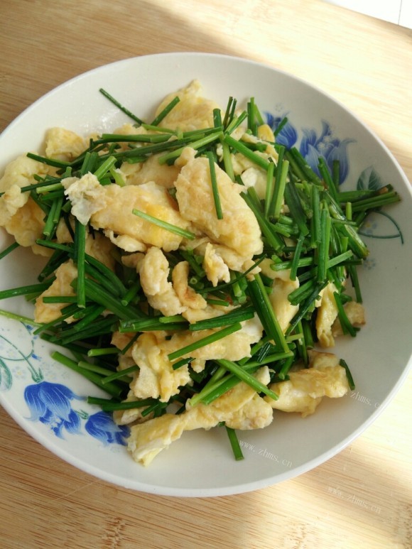 美味的韭菜花炒鸡蛋