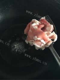 家常东北炒酸菜做法图解5)
