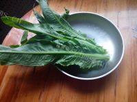 家常菜青菜肉丸汤做法图解1)
