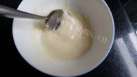 香气浓郁的日式炼乳面包做法图解5)
