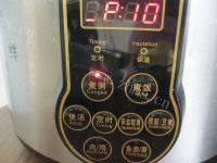 色泽光亮的自制枣泥馅做法图解5)