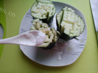 简单的菊花茄子做法图解3)