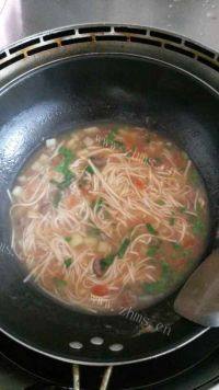 自己做的西红柿牛肉面