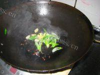 外婆教我炒豆芽做法图解3)