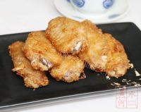 鲜美可口的蒜香鸡翅