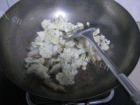 简单版菜花炒肉做法图解6)