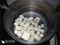 自制溜豆腐做法图解1)