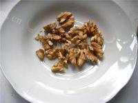 美味的核桃红枣豆浆做法图解3)