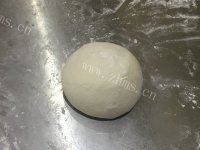 美味的香葱猪肉包做法图解7)