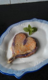可口的茄子面饼做法图解13)