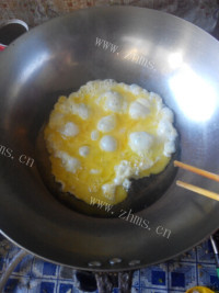 好吃的青椒洋葱炒饭做法图解7)