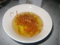 滋补的松茸菌炖鸡做法图解4)