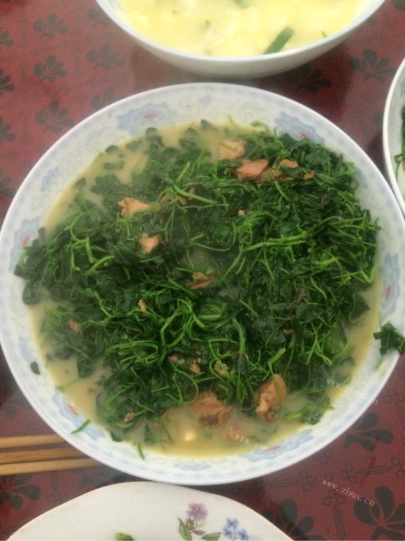 秧草河蚌
