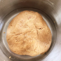 可口的姜饼屋做法图解6)