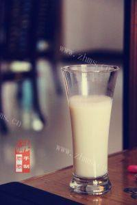 营养的黄豆浆