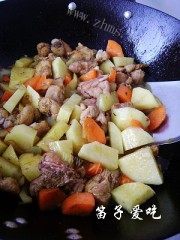 美味的咖喱鸡腿做法图解4)
