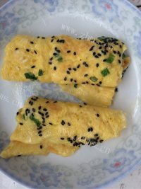 自制芝麻鸡蛋饼
