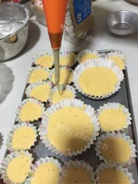 自制无水蜂蜜小蛋糕做法图解7)