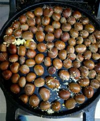 色香味浓的烤栗子做法图解3)
