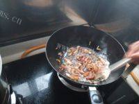 家常菜青椒炒肉做法图解2)