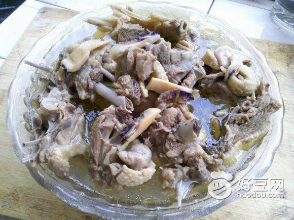 墨鱼炖鸭