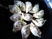 生煎荠菜馄饨做法图解11)