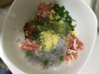 美味的儿童小馄饨做法图解4)