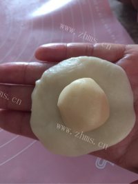 自制红豆酥做法图解7)