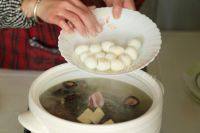 美味的清炖甲鱼做法图解5)