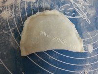 五味俱全的韭菜盒子做法图解11)