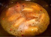私房美食红烧鸡翅炖蛋做法图解14)