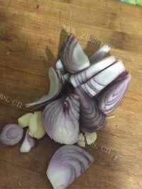 家常菜红烧鸡肉做法图解4)