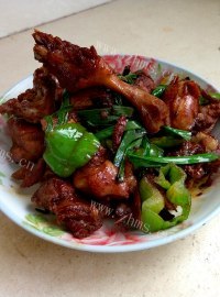 好吃的秘汁干煸鸭腿做法图解9)