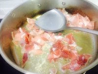 香喷喷的孜然肉片做法图解3)