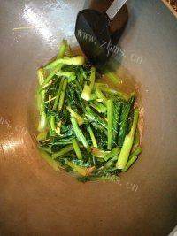色味俱佳的清炒春菜做法图解10)