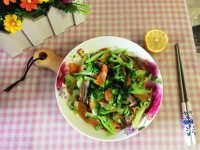 家常菜西兰花炒肉